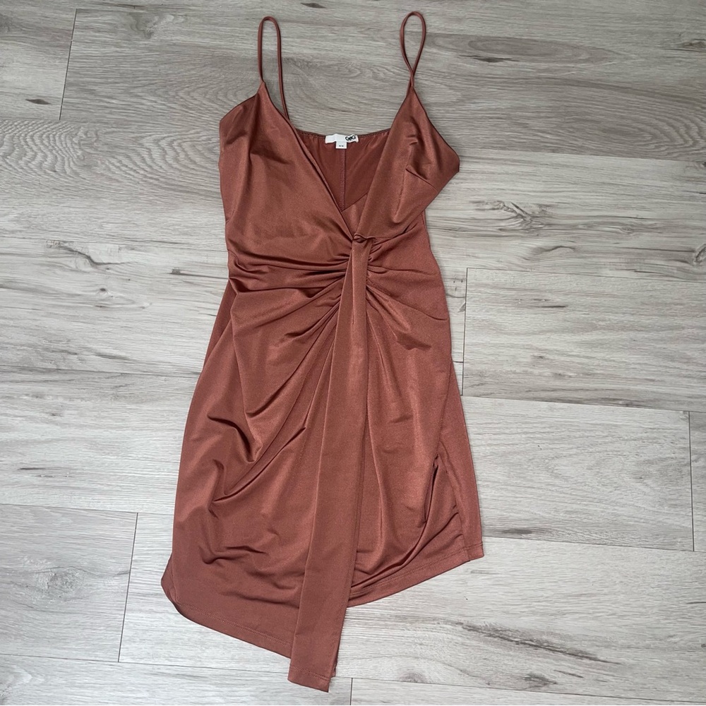 GBG Mini Dress M Sexy Date Night Out Baddie Hot Girl Chic Minimal Feminine